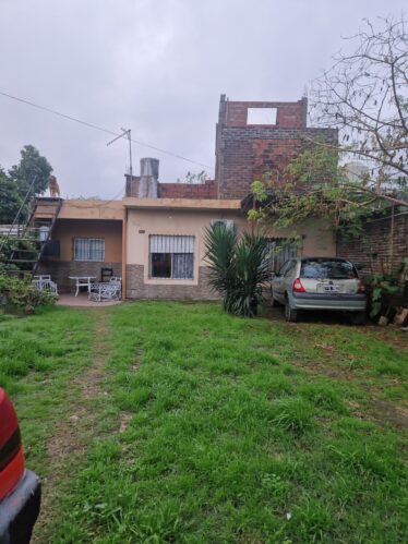 Casa en Rafael Calzada